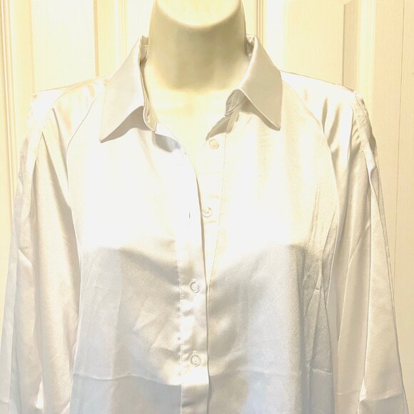 Ellen Tracy Women's X Small White Flowy Sleeves-Collar-Shine-Button Up Long Sl. - Picture 5 of 16